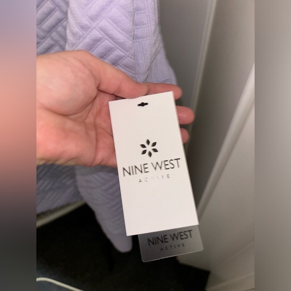 Nine West active purple pullover w/hood..size 1X..(NWT) - Picture 3 of 11